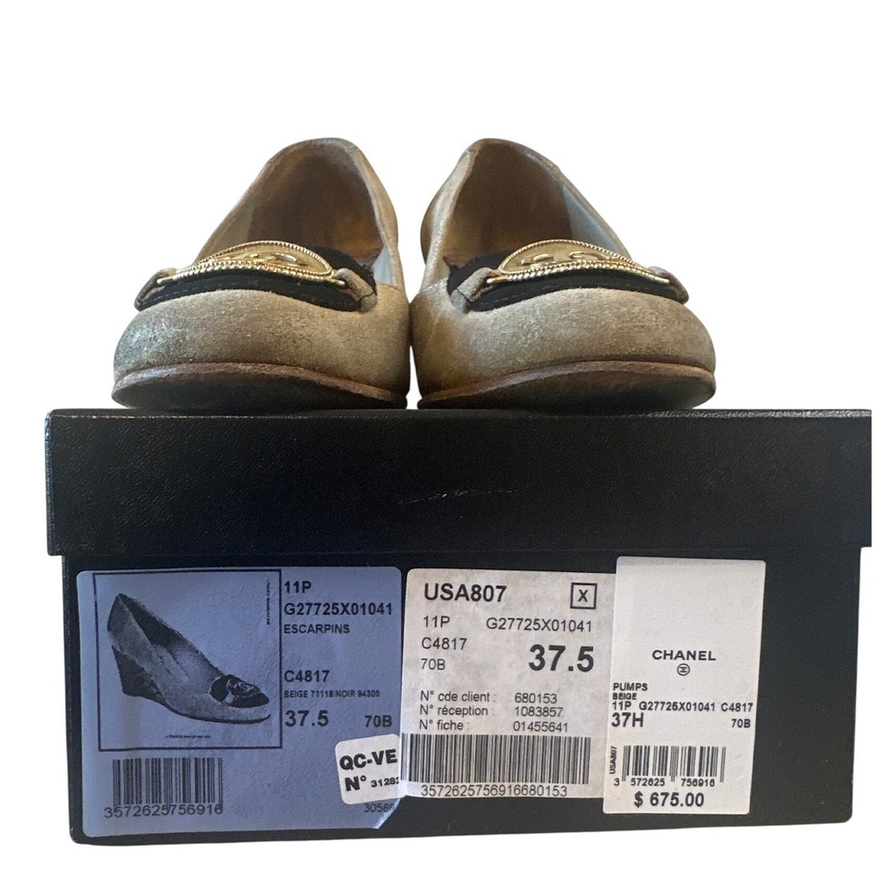 Chanel 11P Beige Black CC Medallion Cork Wedge Pumps EU 37.5 Vintage - Picture 11 of 12